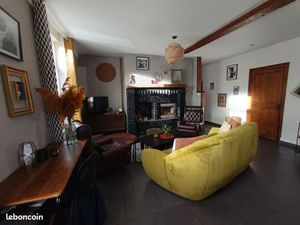 Maison quaedypre centre village