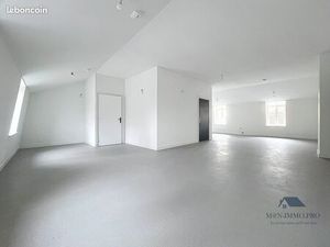 Bureaux 73 m² Armentières