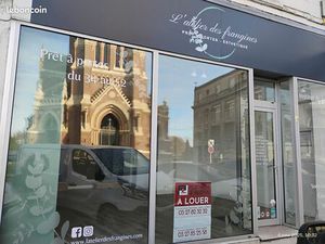 Local commercial 152 m² CAUDRY