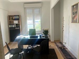 Bureau privé à louer