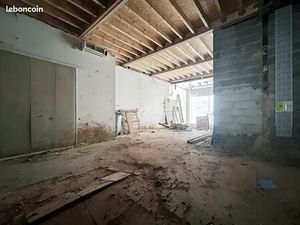 Local 150 m² Armentières