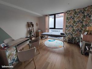 Local paramédical 18 m² à Seclin (Cabinet Équilibre Santé)