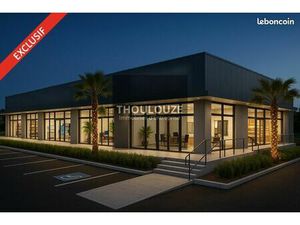 Local commercial 1 048 m²