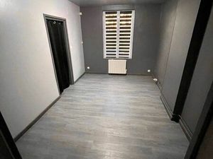 Maison mitoyenne à la campagne