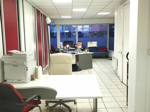 Location Local Avenue de St AMAND VALENCIENNES