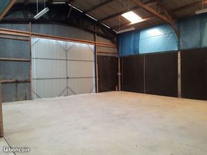 Loue entrepot cambrai sud