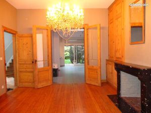 Maison de Ville Proche du Musée