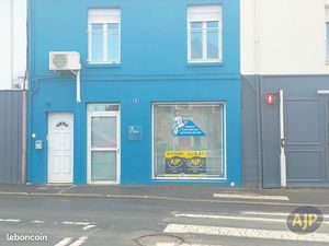 Local commercial 45 m² BLAIN