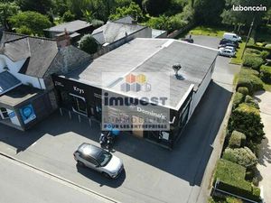 Local commercial 112 m²