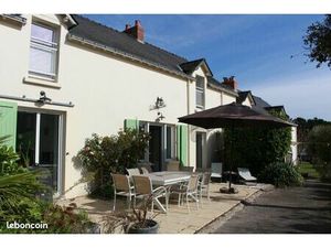 Longère rénovée 260m2 à 10 mn à pied des remparts de Guérande