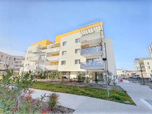 PARKING PRIVATIF MEYHET