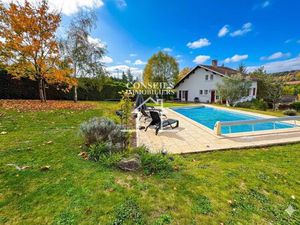 Charmante maison avec piscine chauffée