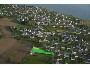 Terrain à bâtir de 1560 m2 à Plouhinec