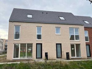 Magnifique maison neuve 3 façades à louer à Koningslo