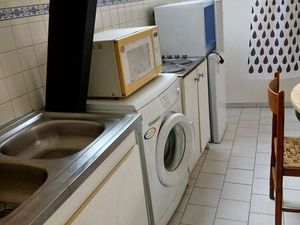 Studio meublé état neuf a louer