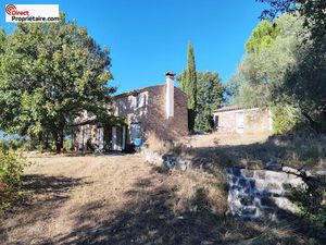 Location propriété 5 pièces 110 m² à Fayence (83440)  2 500 €