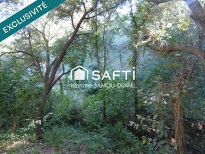 Fabrégas  cadre idyllique terrain en zone naturelle non constructible.