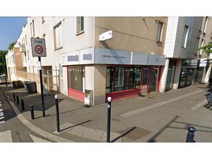 SUR NATIONALE 4 - CHAMPIGNY MAIRIE