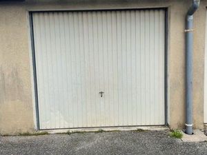 Garage à vendre – Culoz (01350) – 23 000 ferme