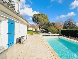 MAISON PLAIN PIED 5 CHAMBRES GRAND JARDIN PISCINE DOUBLE GA