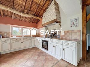 Maison en pierre entièrement rénovée  4 chambres