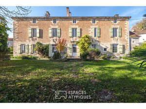 Maison de Maître du XVIIIe siècle à 20 minutes de Périgueux