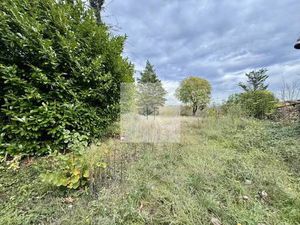 Terrain constructible viabilisé à vendre
