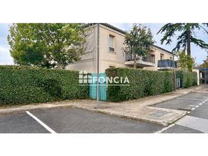 Appartement deux pièces  56m2 à Fargues-Saint-Hilaire