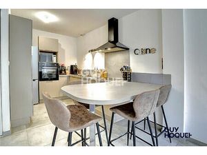 Appartement Saint Denis Les Bourg 2 pièce(s) 49 m2