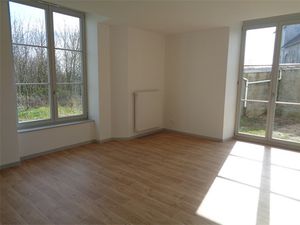 F1 Bis avec entrée indépendante