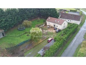 MAISON INDIVIDUELLE RÉNOVÉE 5 PIÈCES (107 M²) SUR PARC EXCEPTIONNEL (1800 M²) - Vernoil-le