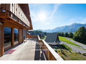 Référence : 5799-EBO. - Chalet 143m2 à la Joue du Loup avec vue imprenable