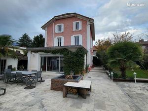 Maison de maître 10P - 224m2 - Villard Bonnot 38190