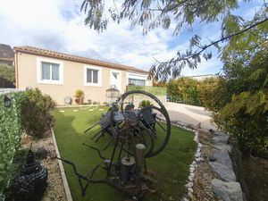 Maison de 100 m² à Sauzet