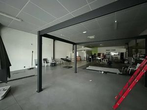 LOCAL COMMERCIAL A LOUER