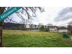 Beau terrain plat de 761 m² aux Chalesmes