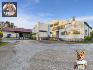 GRAND LOCAL INDUSTRIEL ET SES BUREAUX DANS LA ZONE PRISÉ DE MIS