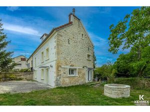 Maison Meriel 6 pièce(s) 115 m2
