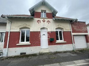 Vente maison 8 pièces 103 m² à Fargniers (02700)  92 000 €