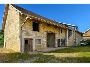 Massignieu-De-Rives : maison en pierres 120 m2 + 240 m2 de dépendances sur 3045 m2