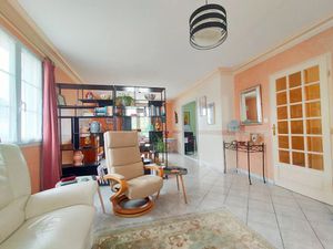 Vente maison 98 m² à Villaines-la-Juhel (53700)  178 000 €