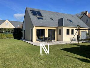 Maison de luxe à vendre à Dives-sur-Mer : 594 000€