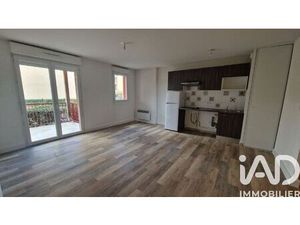 Location appartement 3 pièces 61 m² à La Rivière-Saint-Sauveur (14600)