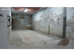 Particulier loue local3 de 46 m² à Bellignat (à côté d’Oyonnax) entrepôt  stockage  garage