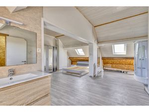 Huis te koop in Denderleeuw met 4 slaapkamers