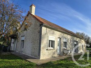 Maison à vendre - 6 pièces - 161 96 m2 - Givardon - 18 - CENTRE