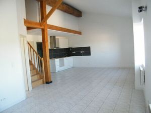 Location appartement 4 pièces 82 m² à Maruéjols-lès-Gardon (30350)