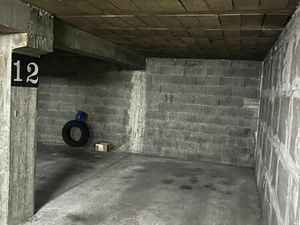 Location parking 5m2 Rodez 12000 - 35 € - Surface Privée