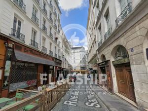 Tres belle boutique de 80 m² avec extraction 400 en plein coeur du 75005 Paris