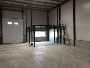 PLAISANCE DU TOUCH  255 m² de locaux d'activité à louer 1700 euros/mois HT-HC